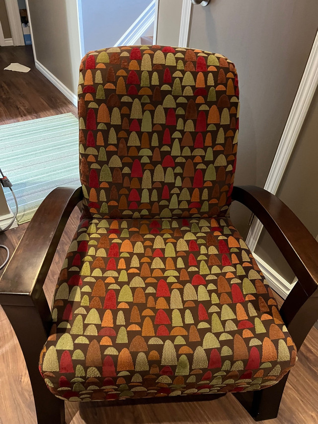 Accent chairs  in Chairs & Recliners in Prince Albert
