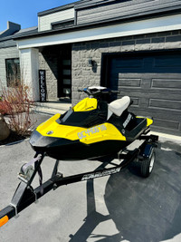 BRP SeaDoo Spark 3 Up 900cc ONLY 79HRS - 2014