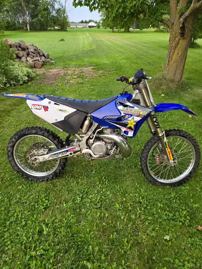 2013 yz 250 well taken care of has less than 10 hours on new top end. Vforce reeds and fmf exhaust i...