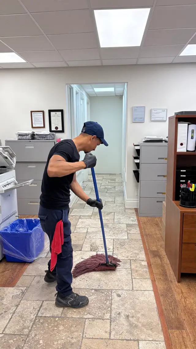 Cleaning services551575229081866243