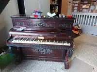 500 year old piano 