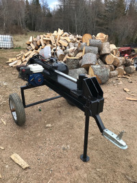 Well built wood splitter 