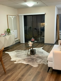 Studio Apartment for lease. The building is located close to Scarborough bluffs, in a quite resident...