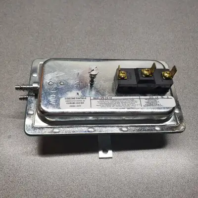 Pressostat Packard point de consigne fixe SPDT 180ºF - 40° PS221, View more