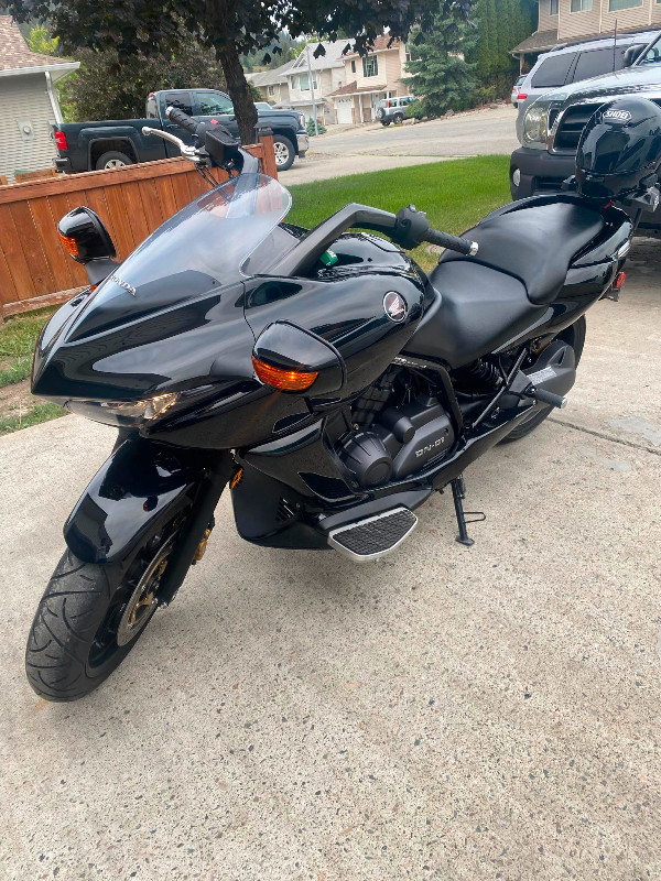 Honda DN-01 in Sport Touring in Kamloops