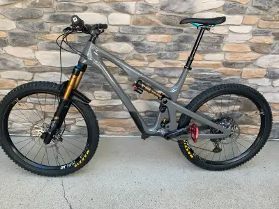 2021 Yeti SB 140, Turq frame, 27.5 wheels,upgraded T1 series, View more