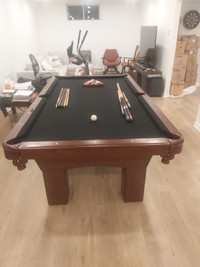 High Quality Billiard table used like new.
