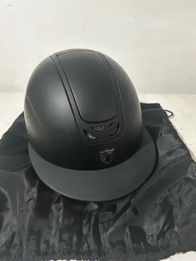 Tipperary riding helmet, View more