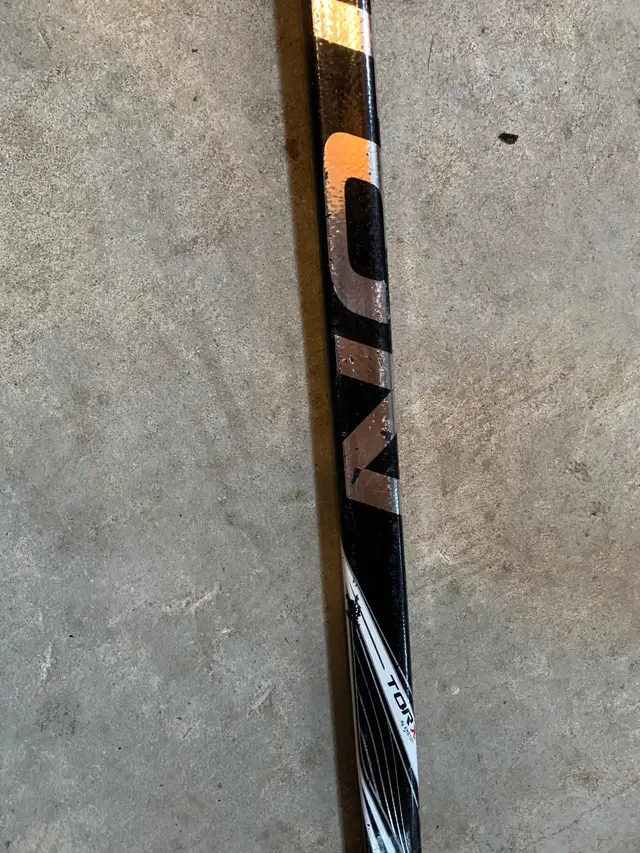 Easton S19 Hockey Stick in Hockey in Mississauga / Peel Region - Image 4