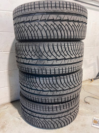 Michelin PA4 Winter tires 235/35/19