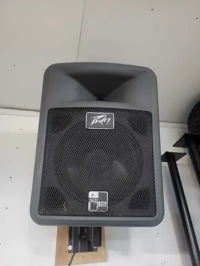 Peavey speakers, View more