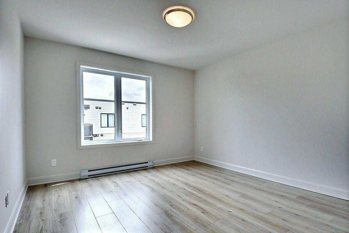 675 Rue Péladeau — photo 3