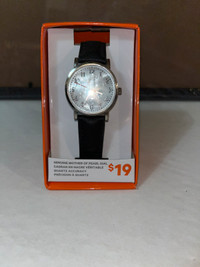 Genuine mother or pearl watch/montre noir 