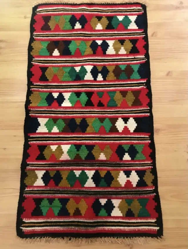 Vintage Colourful Wool Kilim Mat / Small Rug in Rugs, Carpets & Runners in Ottawa - Image 2