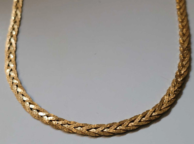 Gold Tone 5 Strand Braided Herringbone Chain Necklace  in Jewellery & Watches in Oshawa / Durham Region - Image 2