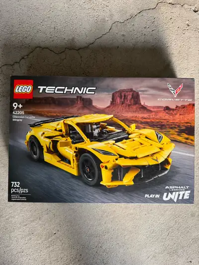 BNIB Lego Technic: Chevrolet Corvette (42205), View more