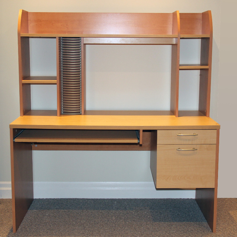 Student desk with hutch in durable maple grain veneer. | Desks | Oakville /  Halton Region | Kijiji