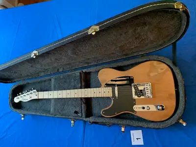 1   Fender Squier Telecaster Road Worn Lefty, View more