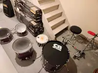 Cb drums with hardware 