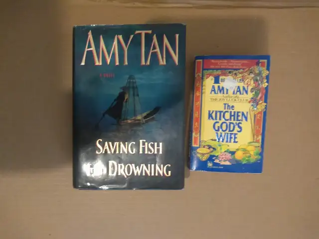 Robert B Parker, Amy Tan and Other Fiction Books. in Fiction in Windsor Region - Image 2