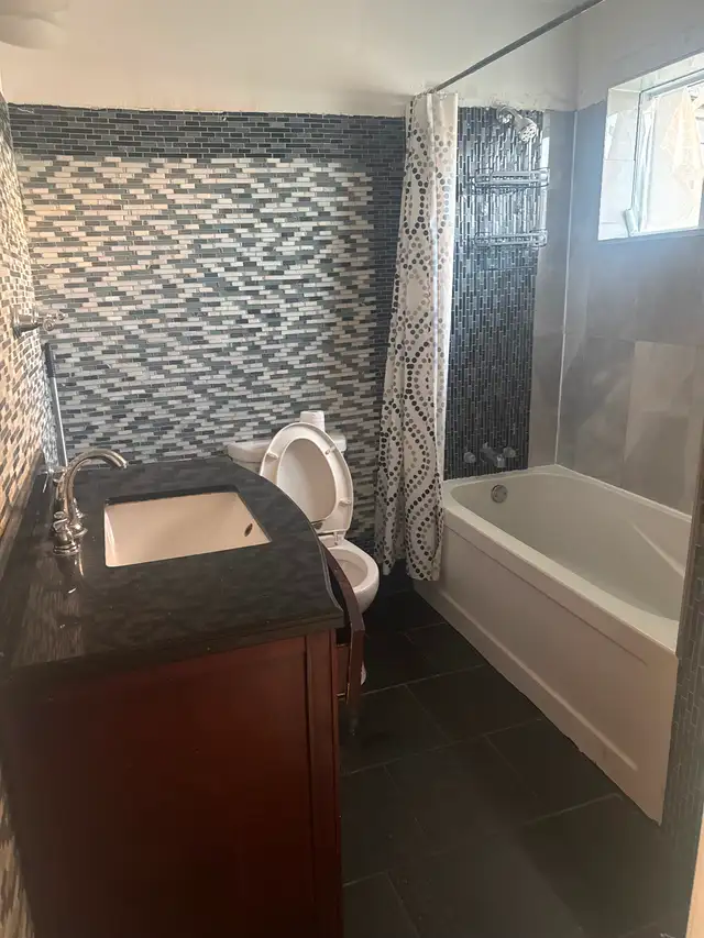 Room for rent in Room Rentals & Roommates in Dartmouth - Image 7