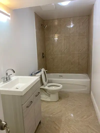 2 bedroom Apartment freshly painted New Apartment Separate entrance Utility and internet included Ha...