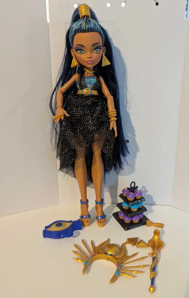Monster High Monster Ball Cleo De Nile Doll in Toys & Games in Sherbrooke - Image 2
