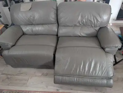 recountable lazy boy couch, View more