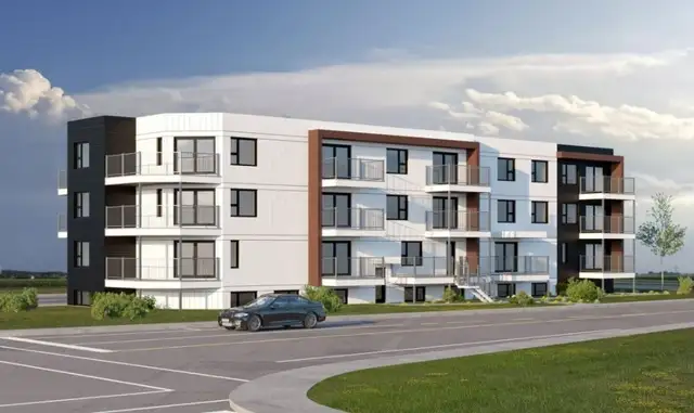**3 ½ ** with Office Space and Parking