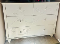 (Pick up in Airdrie) IKEA kids dresser 