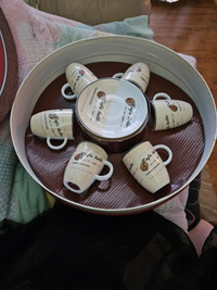 Ensemble tasse et soucoupe pour espresso 