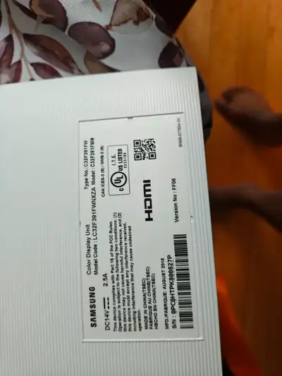 Samsung 32 inch monitor