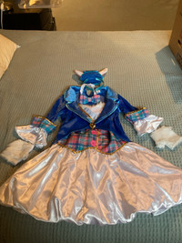 Girls costume- wonderland rabbit