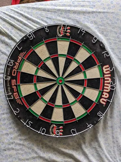 Level up your game with this authentic Winmau Pro SFB professional dart board, perfect for honing yo...