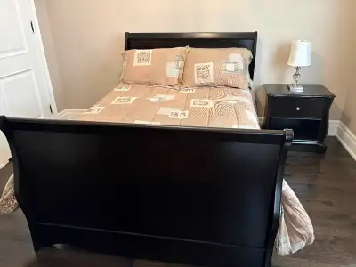 Double sleigh bed, View more