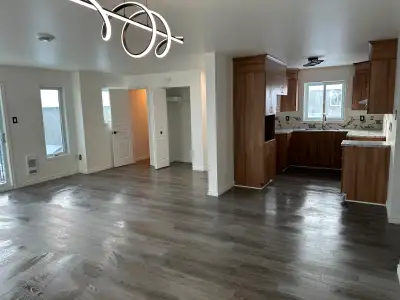 3 bedrooms condo for rent