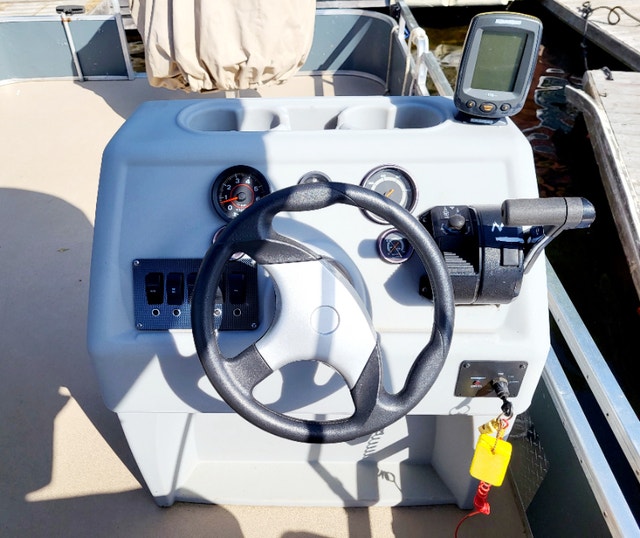 20ft Sun Tracker Pontoon Powerboats & Motorboats Kingston Kijiji