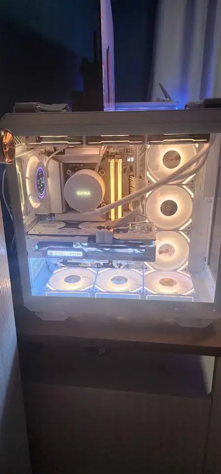 Beautiful white gaming/studio PC in Desktop Computers in Edmonton - Image 3