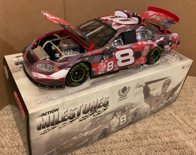 Dale Earnhardt Jr diecast in Arts & Collectibles in Sarnia - Image 2