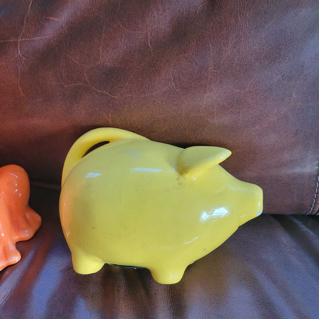Piggy bank  in Other in Annapolis Valley - Image 2