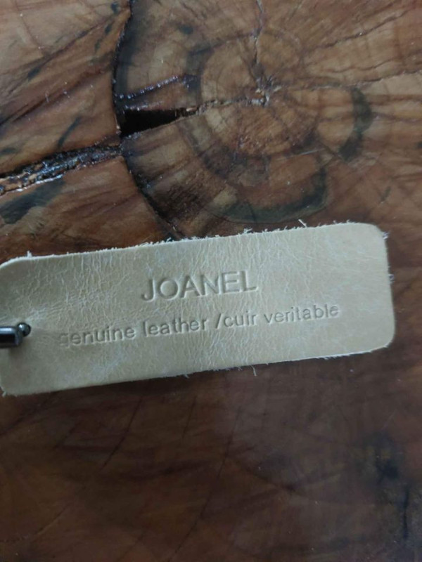 Sac à main comme neuf de marque Joanel En cuir veritable dans Femmes - Sacs et portefeuilles  à Longueuil/Rive Sud - Image 2