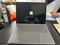 Surface Laptop 5, Intel i5, 13.5in display, 8gb RAM, 256gbSSD