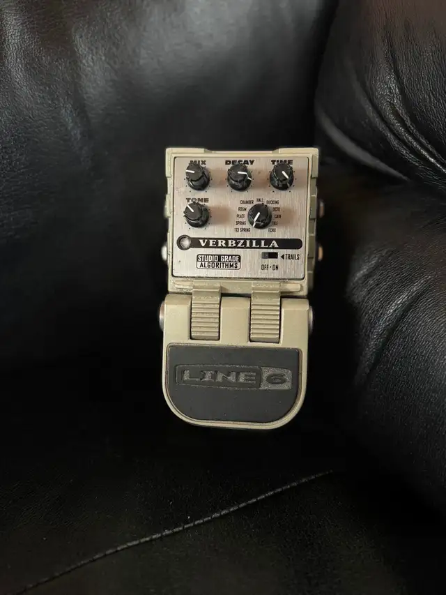 Line 6 Verbzilla Reverb Pedal in Amps & Pedals in Kitchener / Waterloo - Image 4