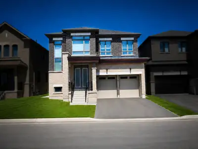 Full listing and more pictures please see realtor.ca (link below) https://www.realtor.ca/l/bXofU/ja...