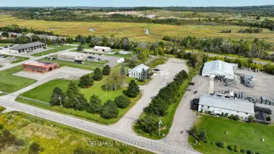Freestanding industrial building situated on 3.28 acres of land. Warehouse is equipped with 2 oversi...