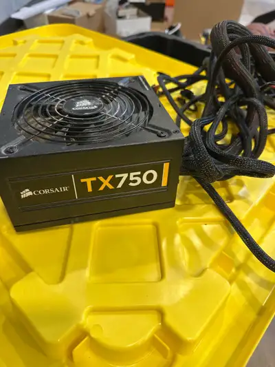 Corsair TX750, View more