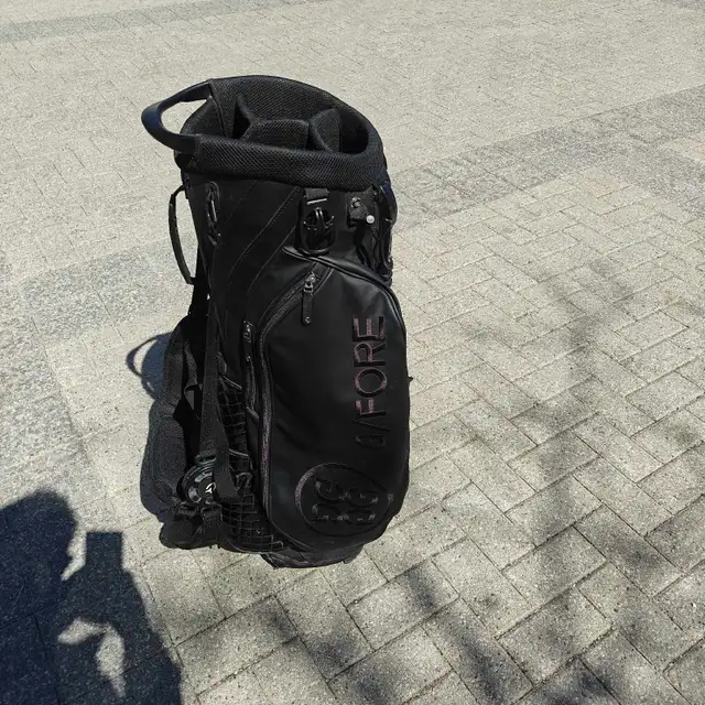 Gfore Transporter 2 golf bag502205652539156481