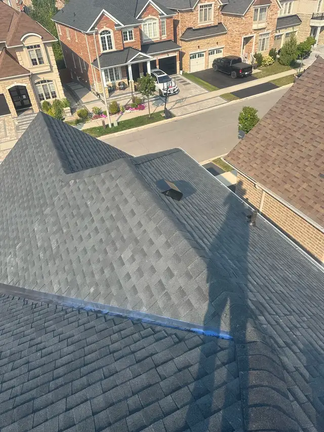 Roofing repair64840201060483121