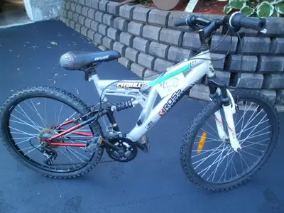 velo de montagne, View more