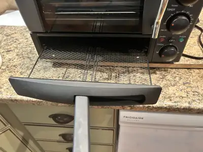 Wolfgang Puck Convection Oven-Bistro Collection New Never Used, View more